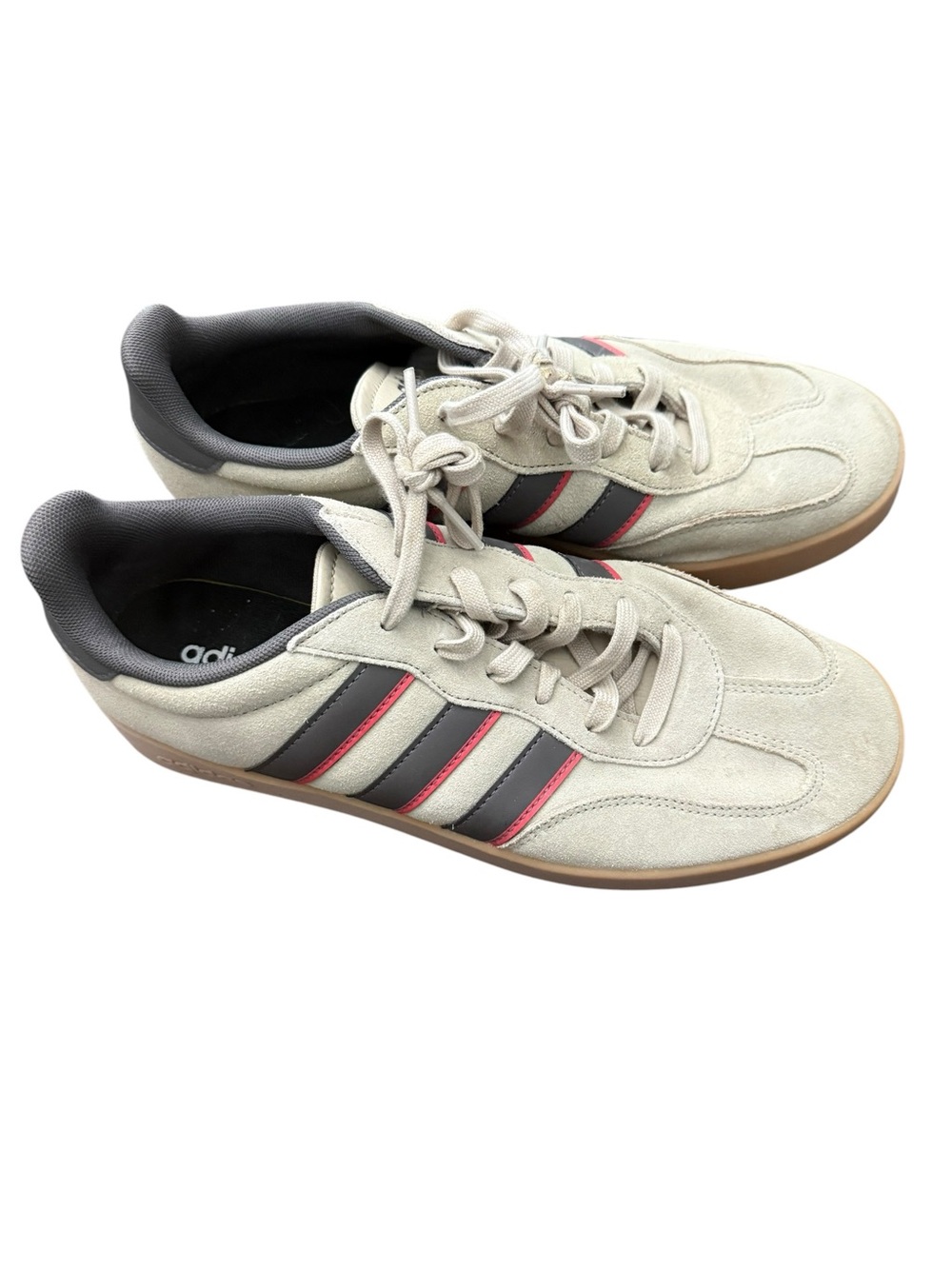 Adidas Barreda Mens Sneakers Beige Suede Gum Sole ID29004 Size 10.5